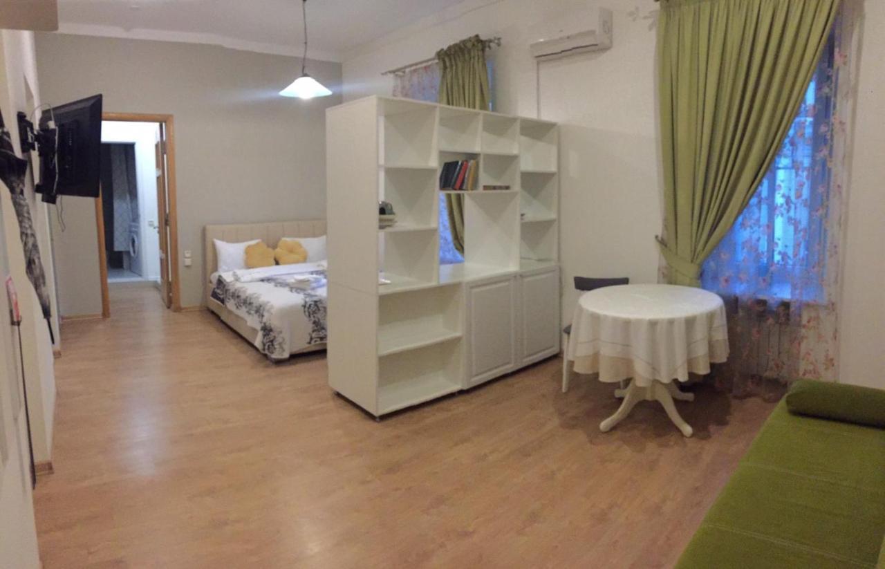 Apartment On Sumskaya No Smoking 카리프 외부 사진