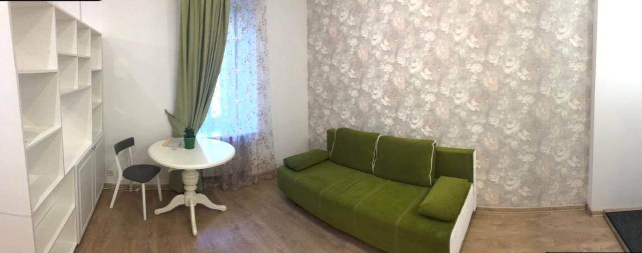 Apartment On Sumskaya No Smoking 카리프 외부 사진