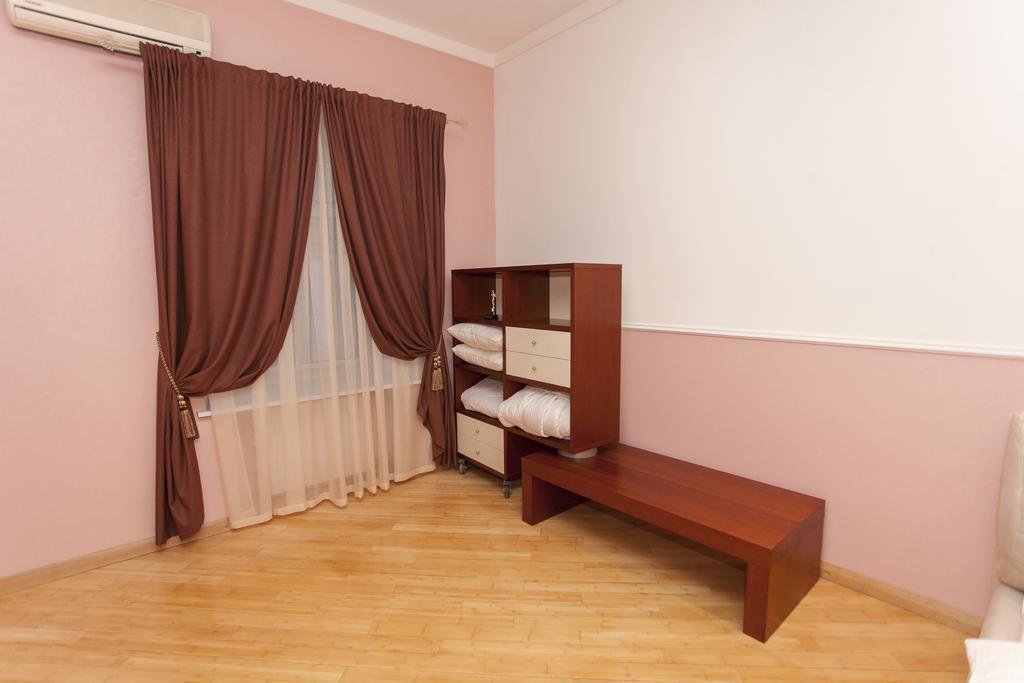 Apartment On Sumskaya No Smoking 카리프 외부 사진