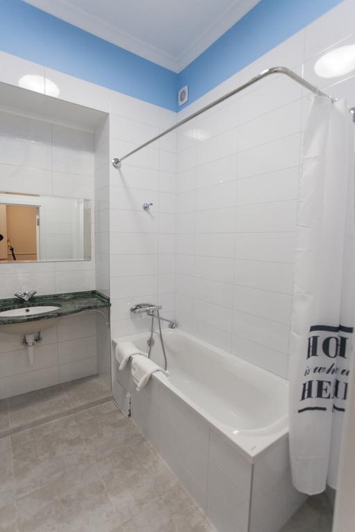 Apartment On Sumskaya No Smoking 카리프 외부 사진
