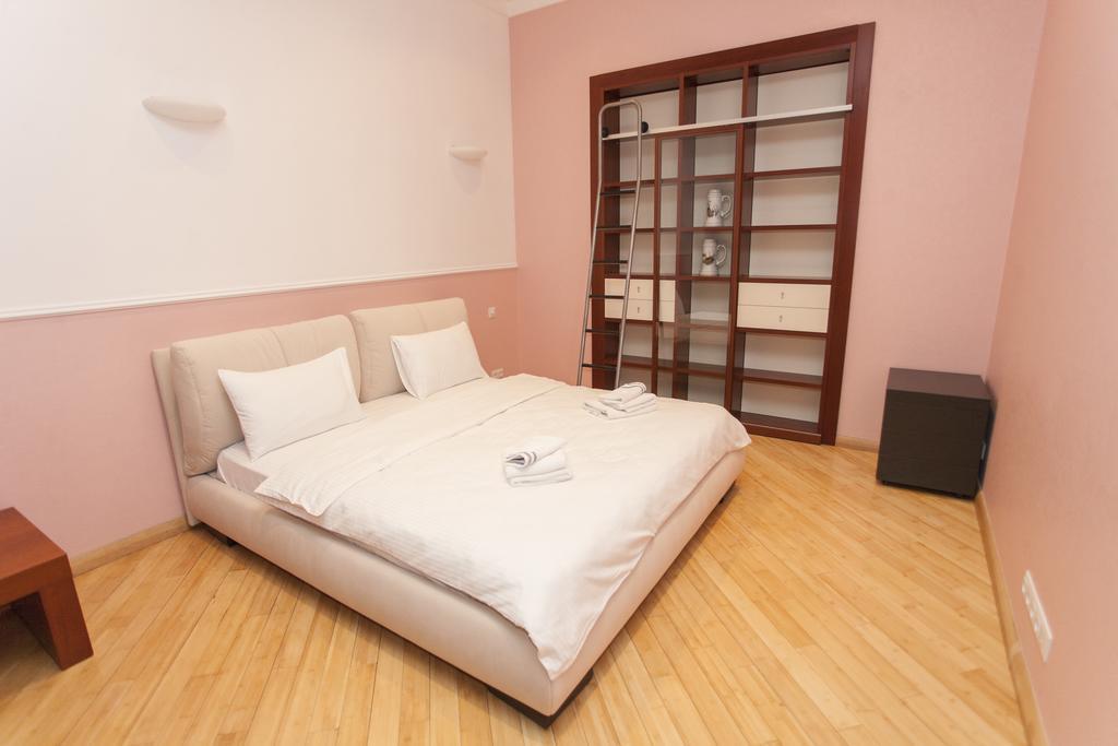 Apartment On Sumskaya No Smoking 카리프 외부 사진