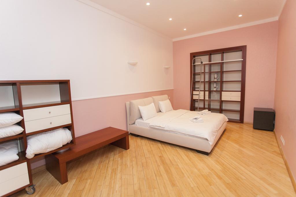 Apartment On Sumskaya No Smoking 카리프 외부 사진