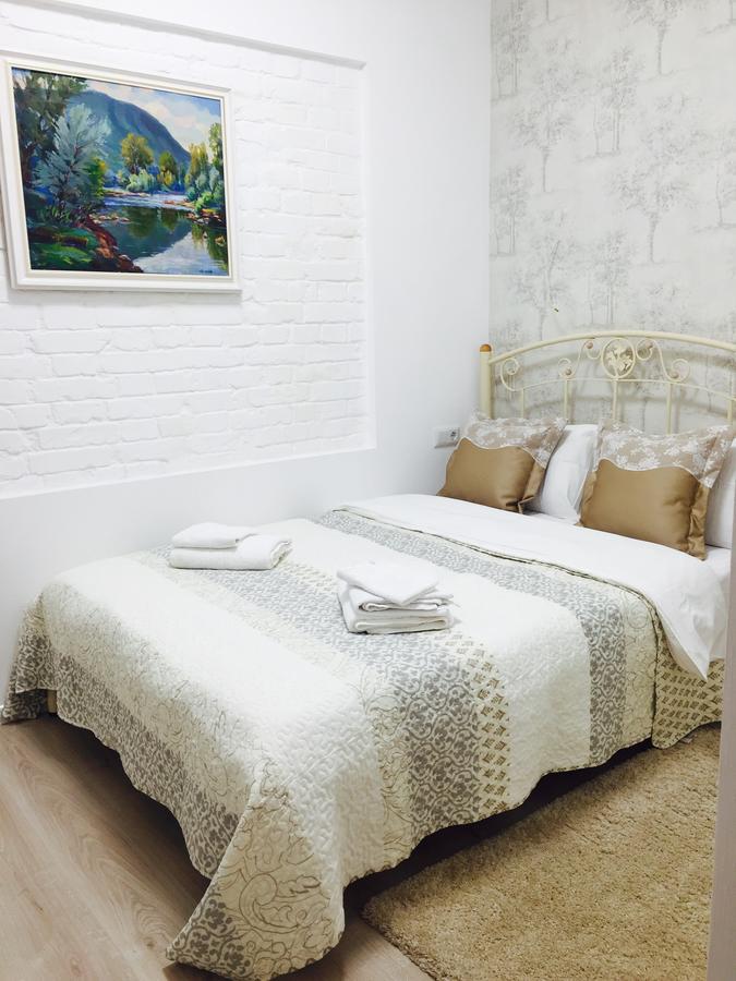 Apartment On Sumskaya No Smoking 카리프 외부 사진